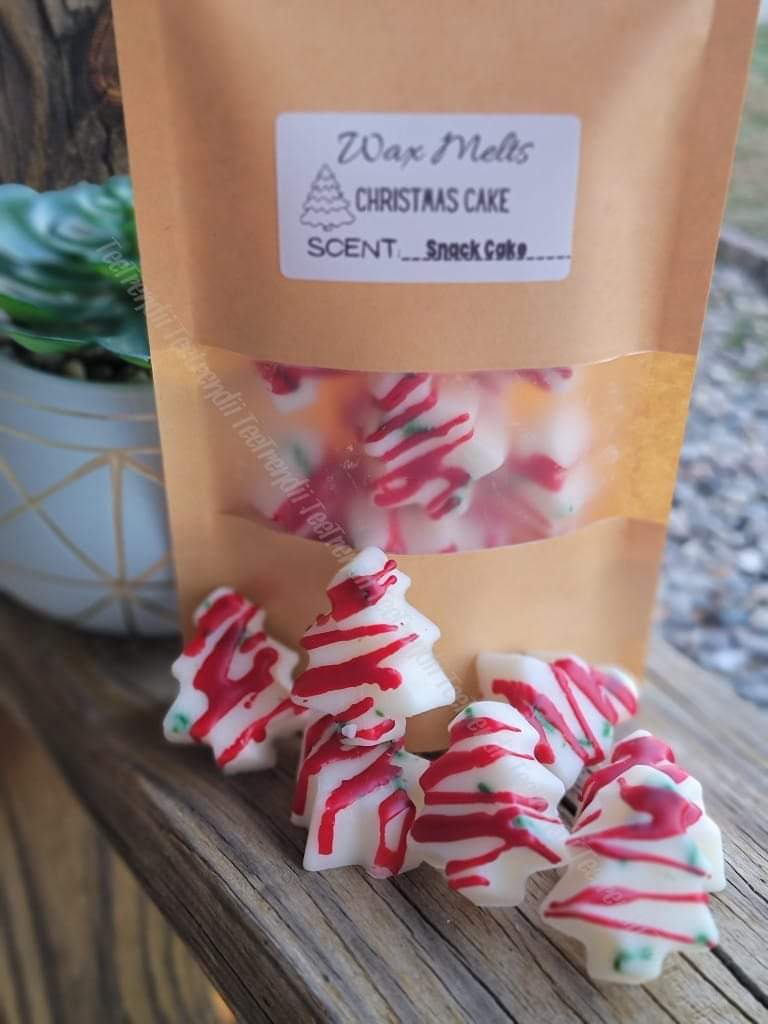 Wax melts that look and smell like Christmas tree cakes.
